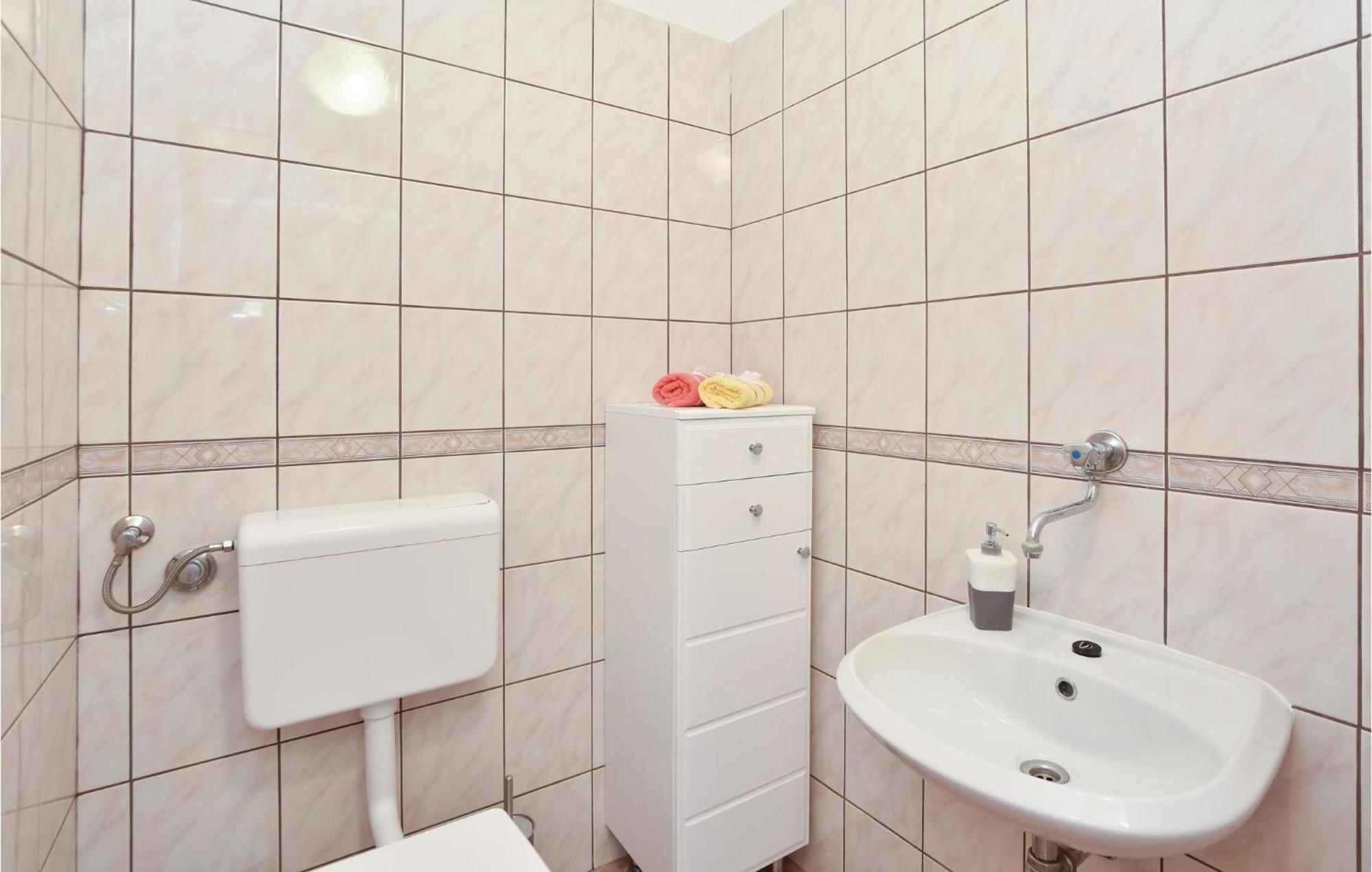 Nice Home In Grab With Wifi Exteriör bild