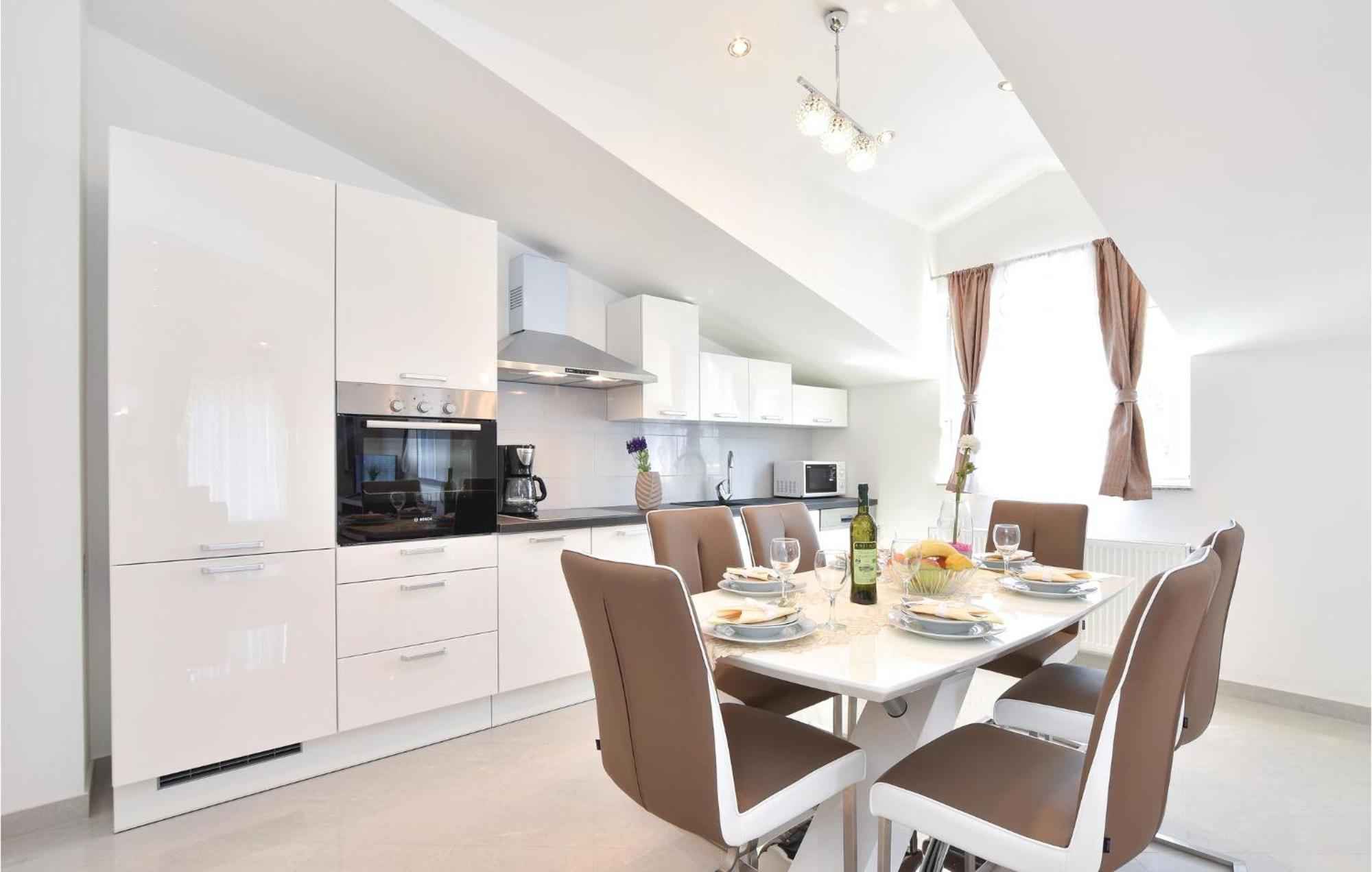 Nice Home In Grab With Wifi Exteriör bild